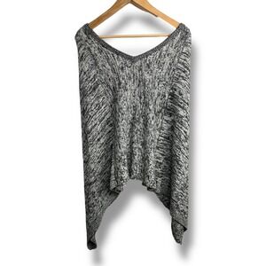 TART Plus Size 1X 2X Black & White Marled Knit V Neck‎ Poncho Sweater Top